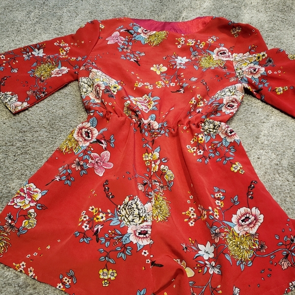 Floral Romper - Picture 3 of 5